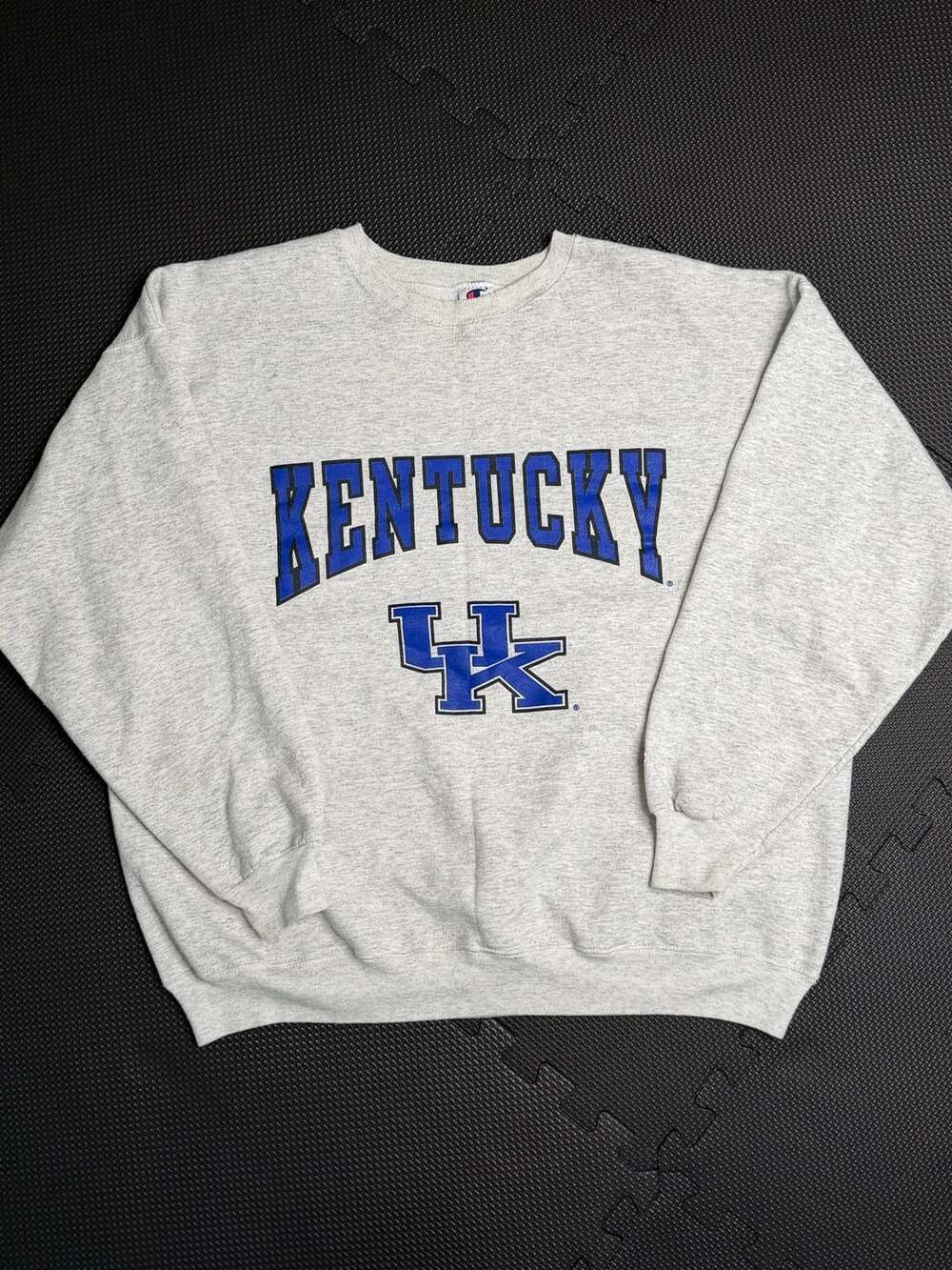 Vintage Champion University of Kentucky Wildcats Crewneck Sweatshirt Gray